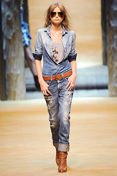 D&G Runway Spring 2010