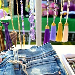  What's better than Christmas morning?! The start of LSU football season!  Next week on the blog, I'll have a full recap of the @brfashioncouncil's Fall Fashion Fest and my tips for game day style! #geauxtigers 