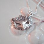 Mardi Gras Etsy Finds