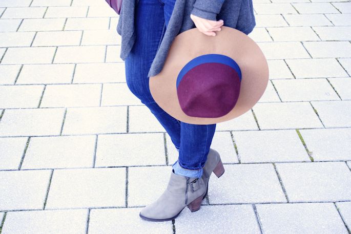 Southern Flair Multicolor Cardigan with Colorblock Hat