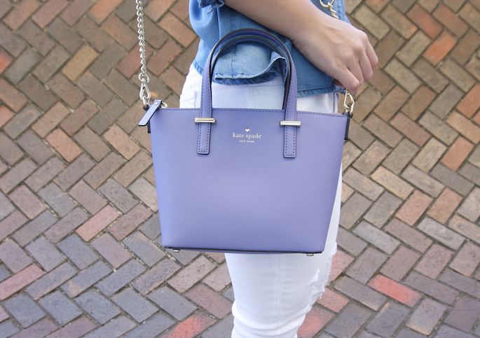 The perfect spring outfit on a budget with Wild Blue. Ripped white denim jeans with denim blouse by Sadie Robertson.