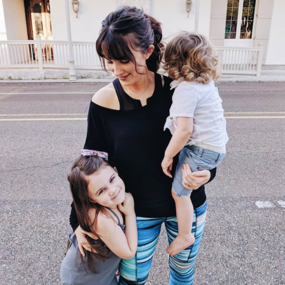 Meet Louisiana Cool Mom Kayle Riccobono. The Baton Rouge beauty and fashion blogger behind From Rouge With Love.