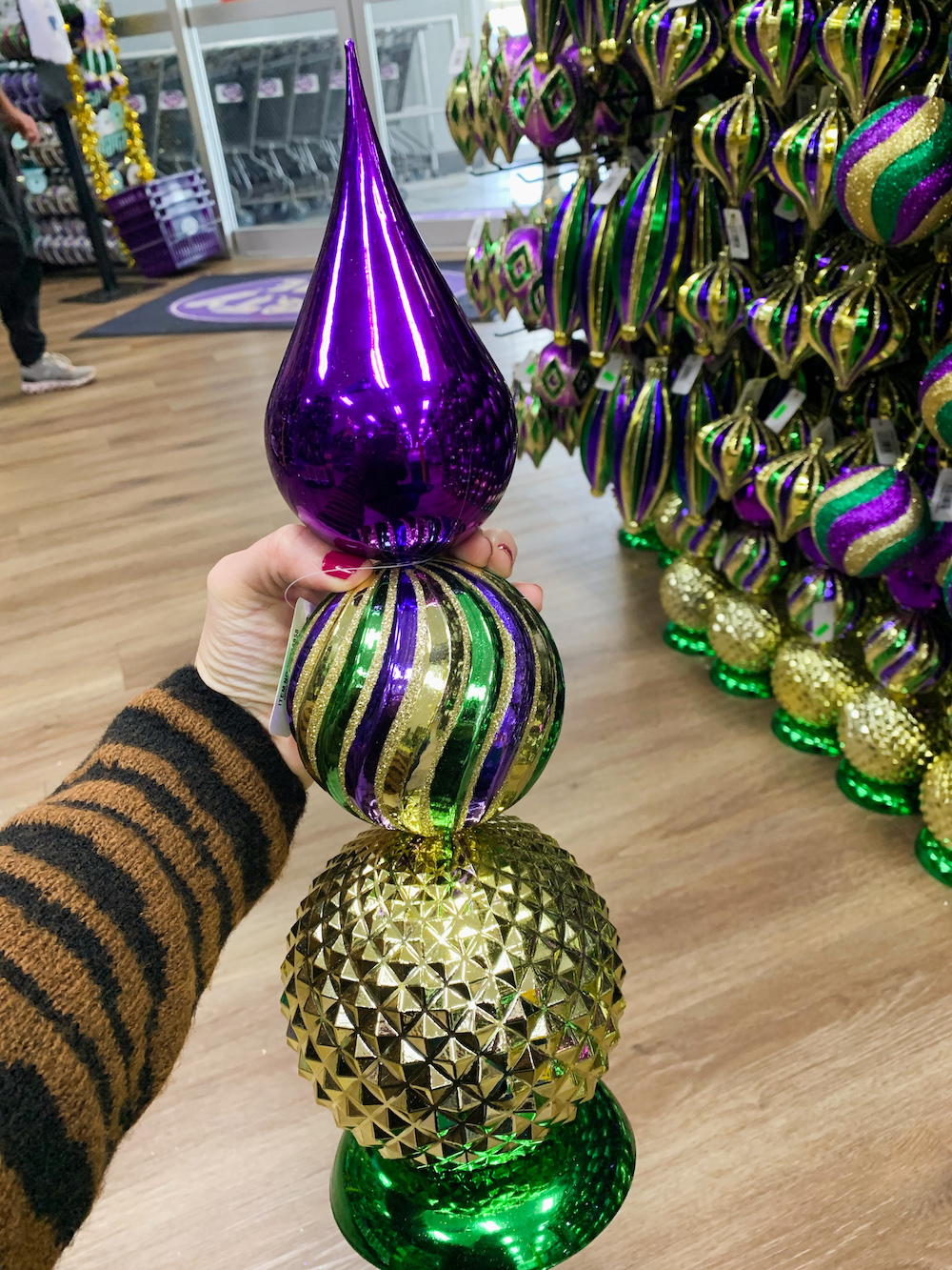 12 Mardi Gras Decor Finds - That Aren't Beads - From Party Time